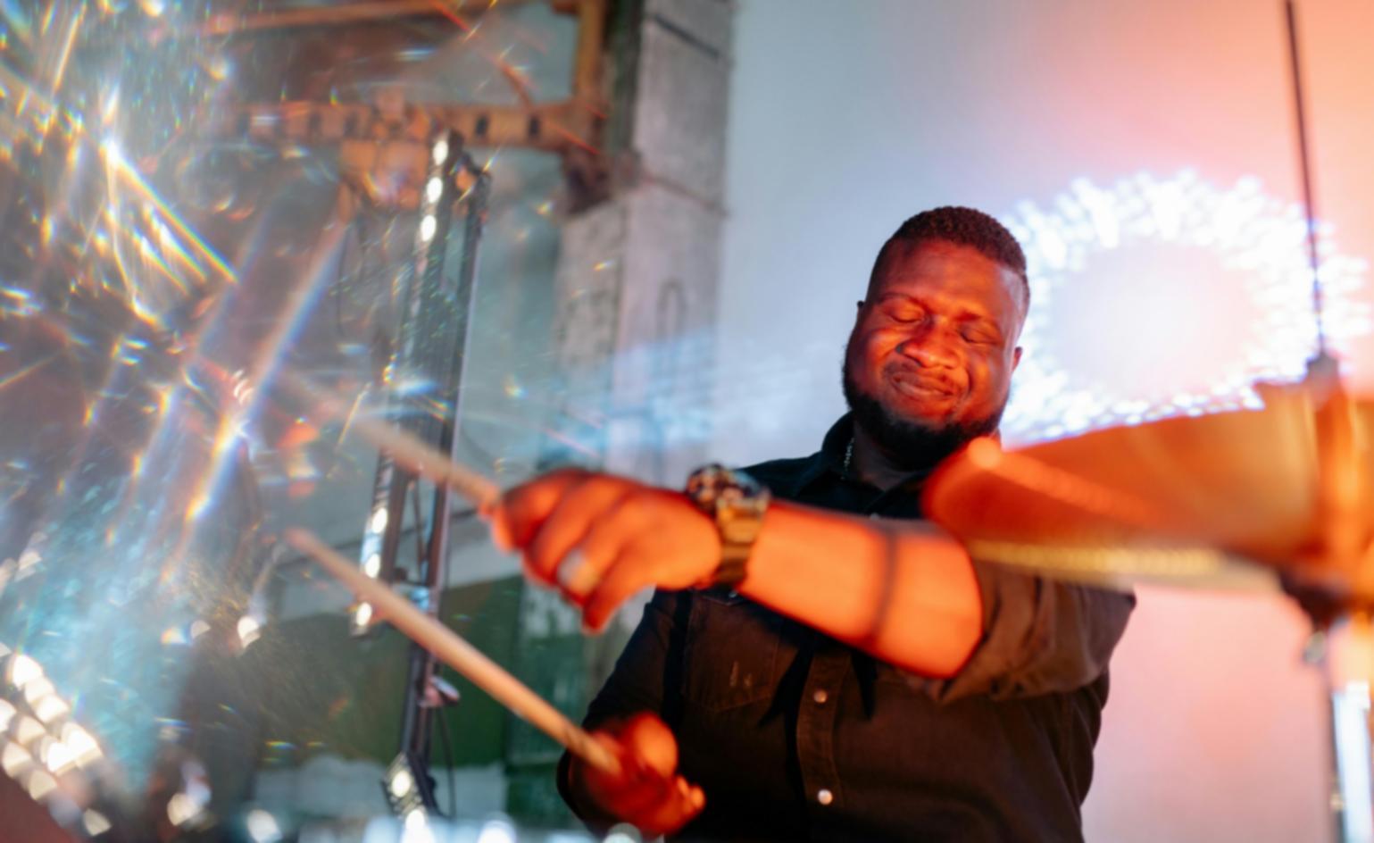 Ambiente di studio professionale per sound design